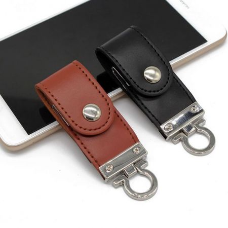 Leather Keyring Custom USB Flash Drive Trendy Swag Giveaways